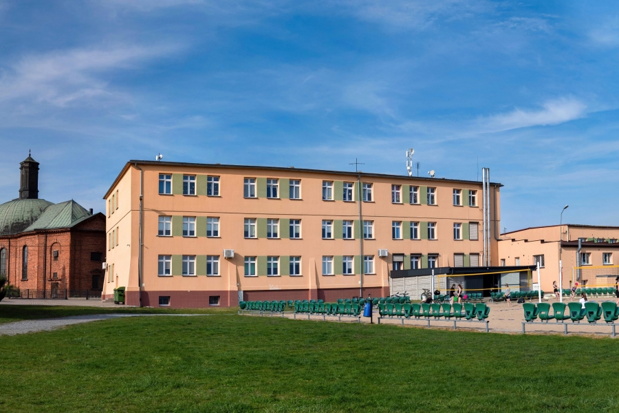 Primary School in Janków Przygodzki